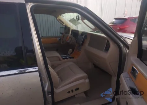 2007 Lincoln Navigator Ultimate from USA, damaged, VIN 5LMFU275X7LJ06923